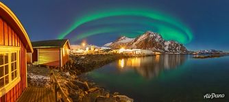 Northern lights in Svolv?r